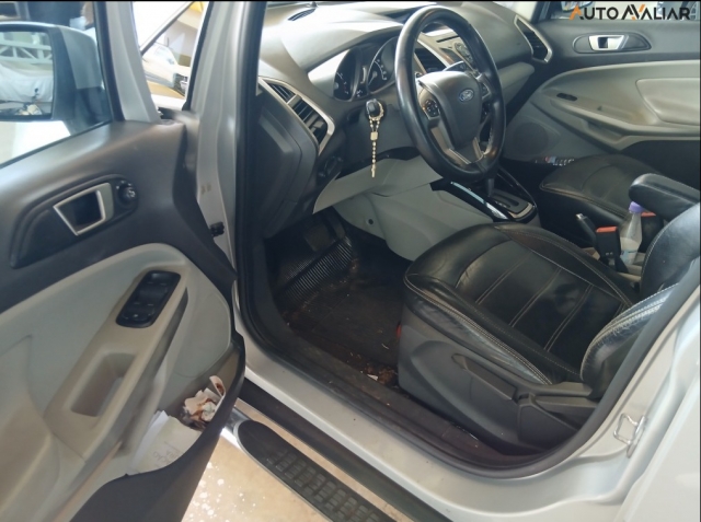 FORD ECOSPORT 2.0 TITANIUM 16V FLEX 4P AUTOMATICO