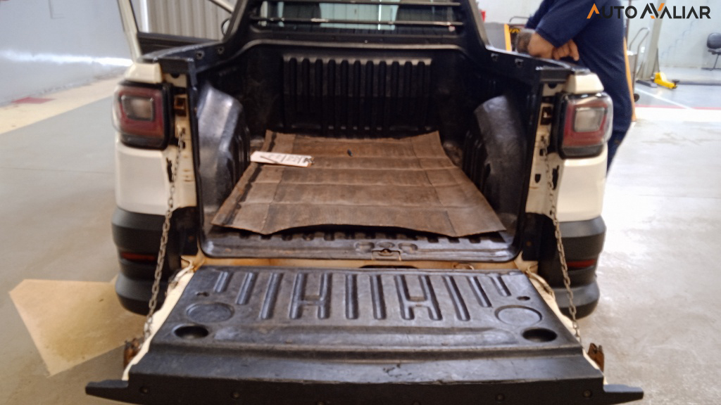 FIAT STRADA 1.4 FIRE FLEX ENDURANCE CD MANUAL