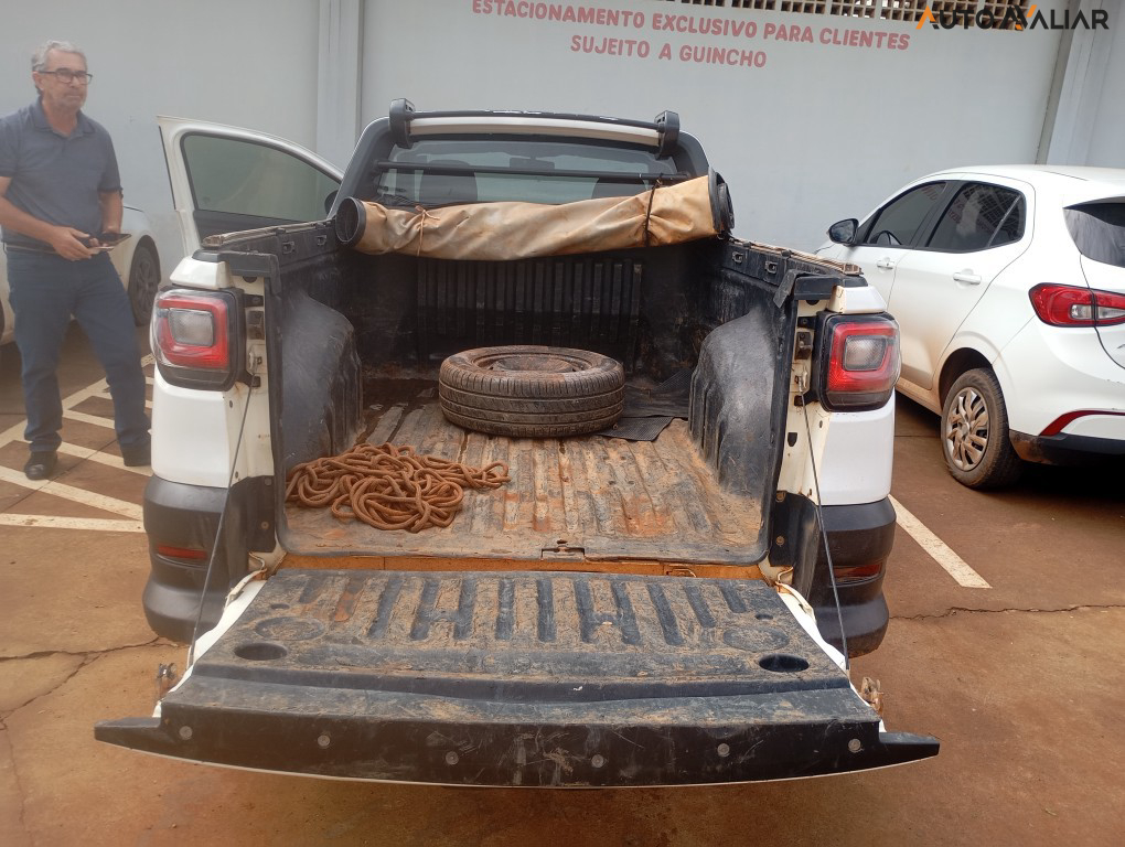 FIAT STRADA 1.4 FIRE FLEX ENDURANCE CS MANUAL