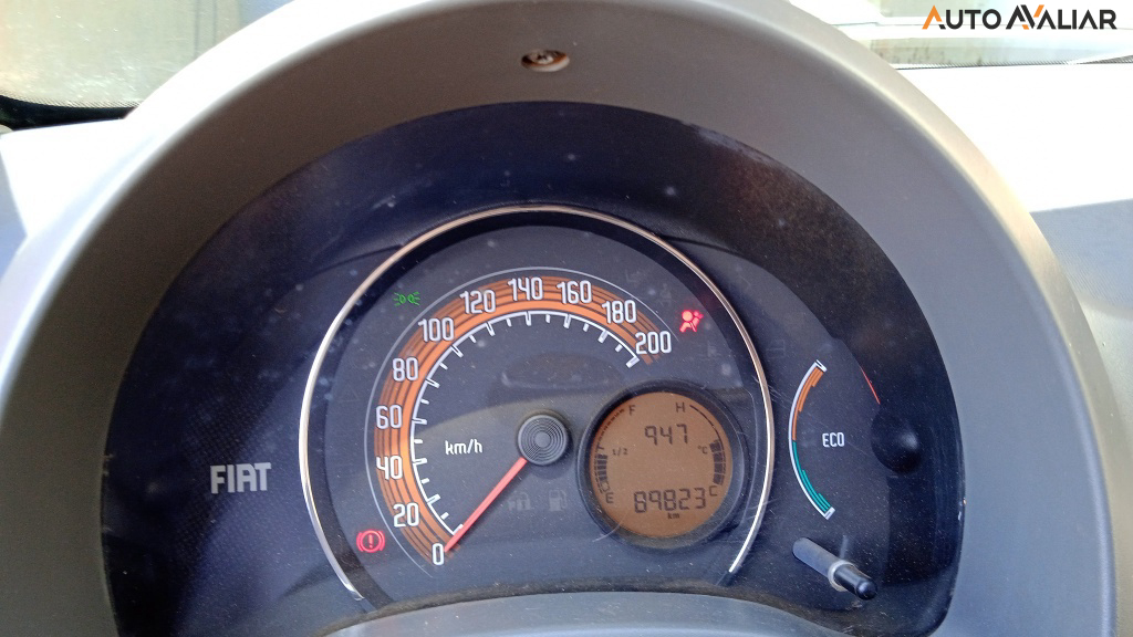 FIAT UNO 1.0 EVO VIVACE 8V FLEX 2P MANUAL