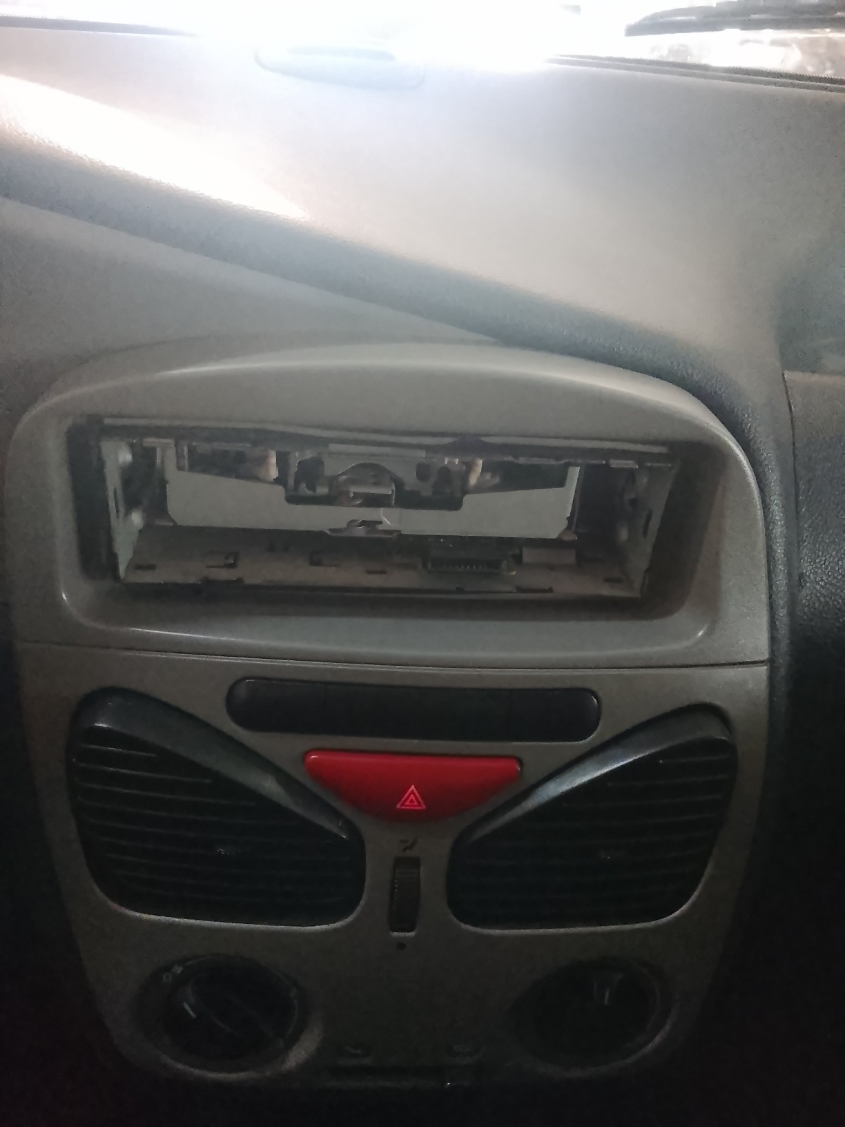 FIAT PALIO 1.0 MPI FIRE ECONOMY 8V FLEX 4P MANUAL