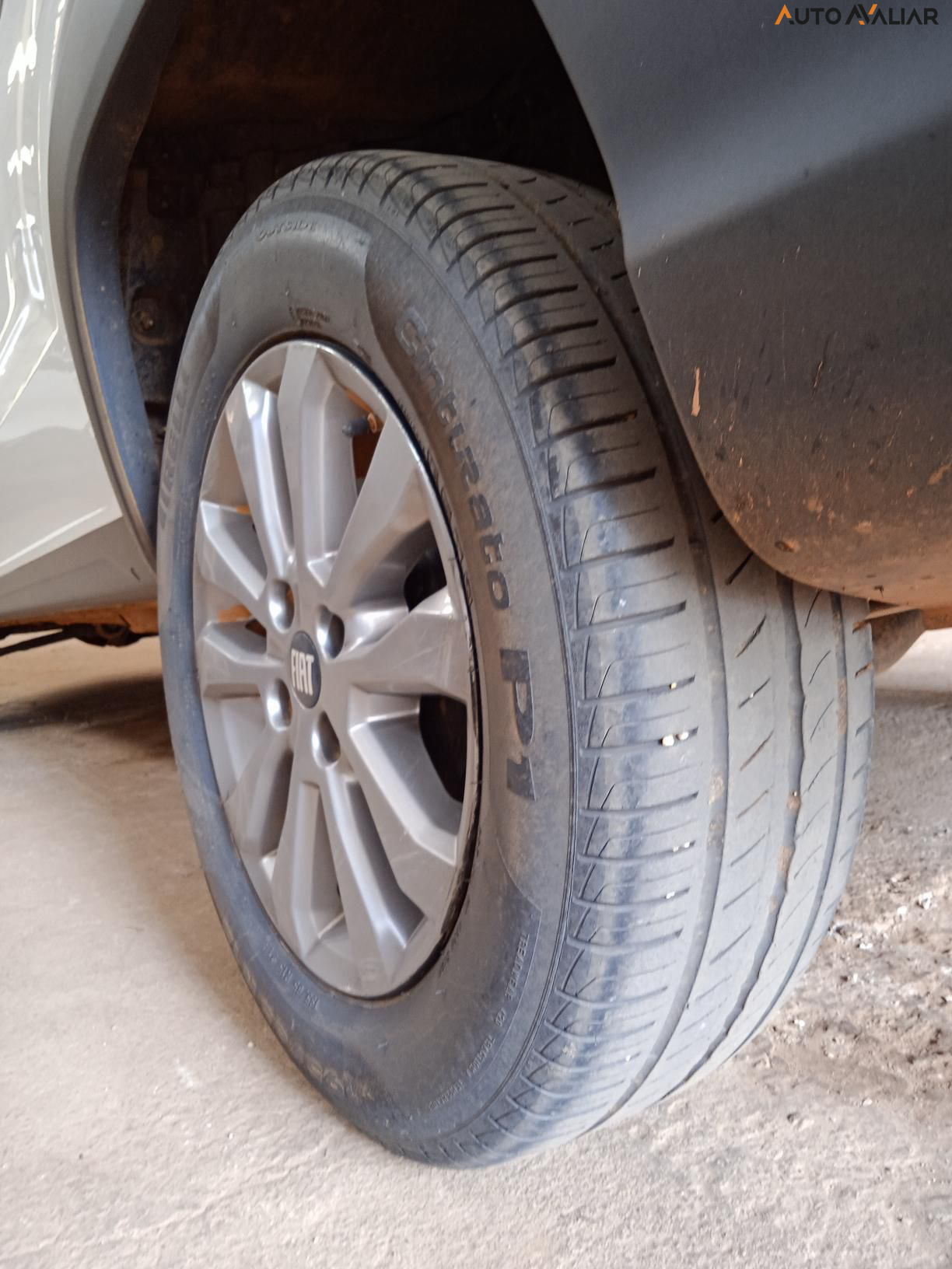 FIAT STRADA FREEDOM 1.3 FLEX 8V CS PLUS