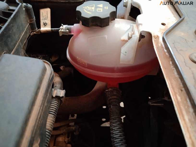 FIAT STRADA FREEDOM 1.3 FLEX 8V CS PLUS