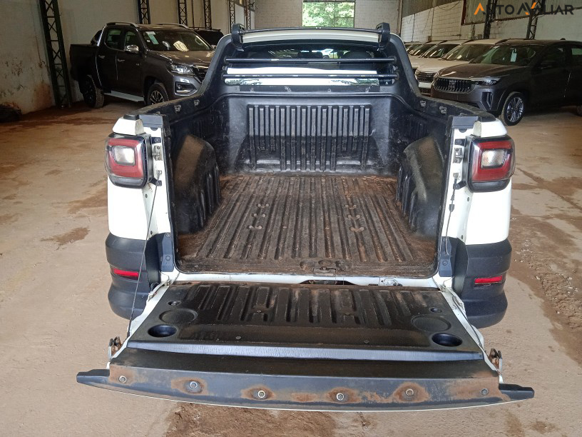 FIAT STRADA 1.4 FIRE FLEX ENDURANCE CS MANUAL