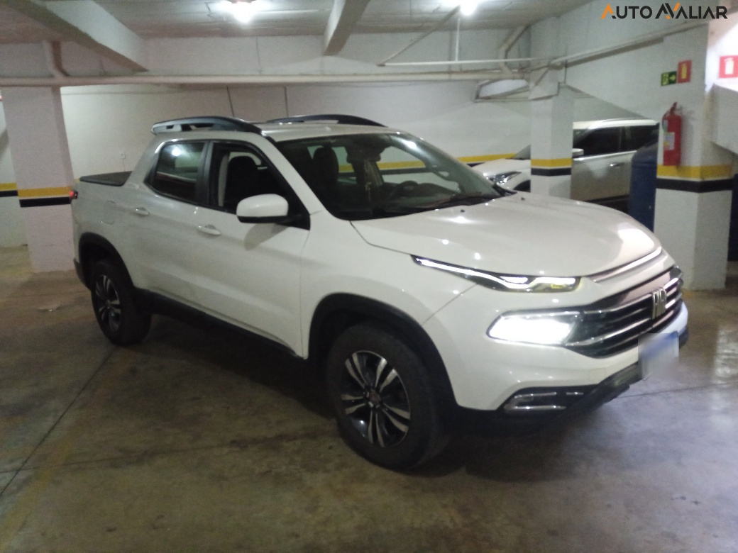 FIAT TORO 2.0 16V TURBO DIESEL FREEDOM 4WD AT9