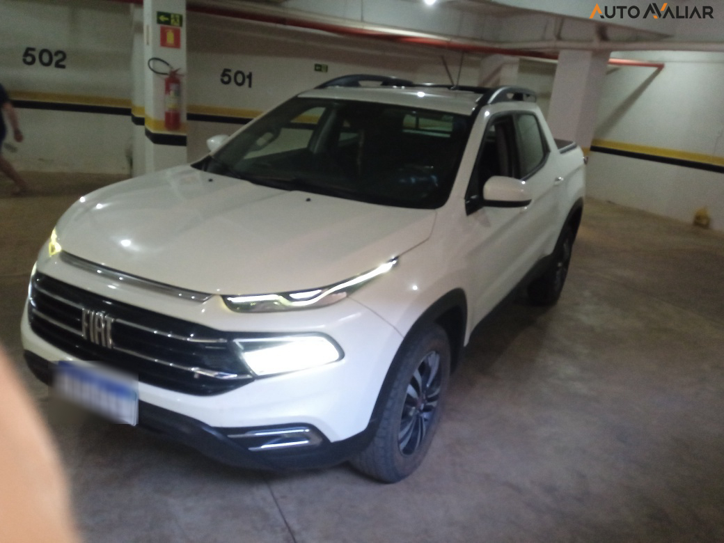 FIAT TORO 2.0 16V TURBO DIESEL FREEDOM 4WD AT9