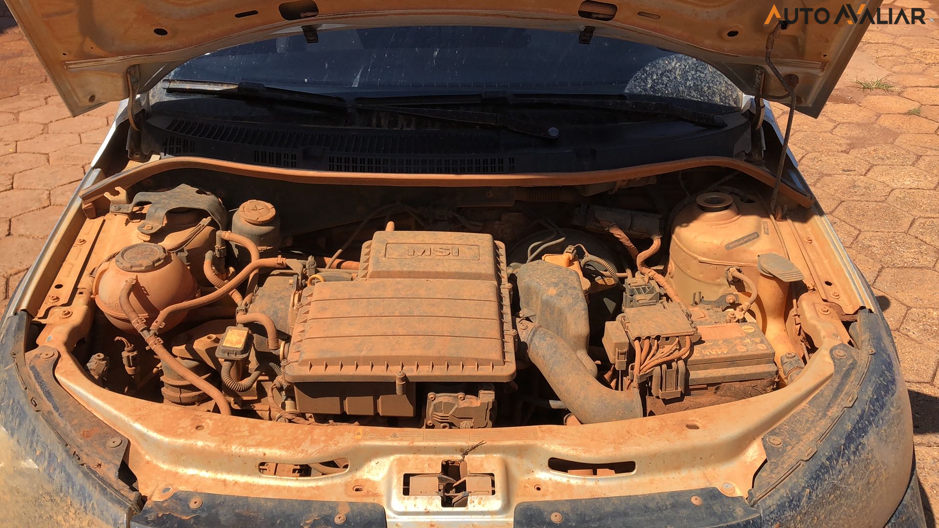 VOLKSWAGEN SAVEIRO 1.6 MSI ROBUST CS 16V FLEX 2P MANUAL