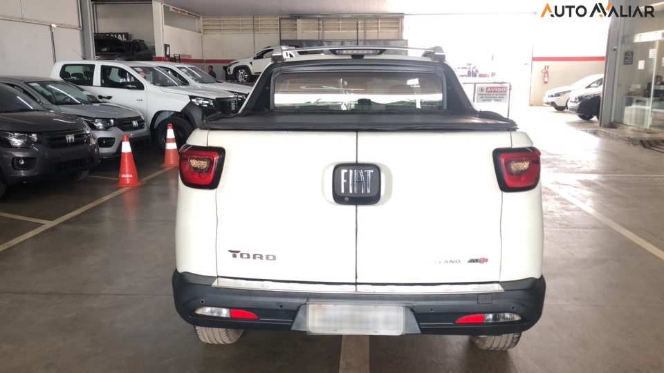 FIAT TORO 2.0 16V TURBO DIESEL VOLCANO 4WD AT9