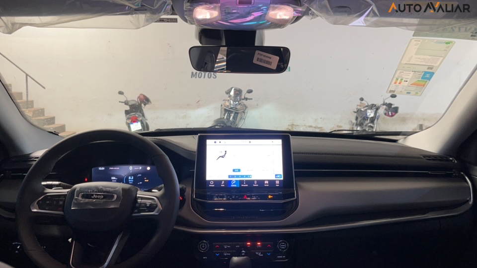 JEEP COMPASS 1.3 T270 TURBO FLEX LONGITUDE AT6