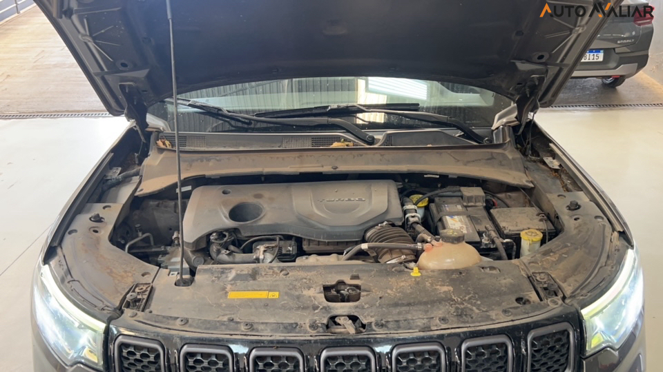 JEEP COMPASS 1.3 T270 TURBO FLEX LONGITUDE AT6