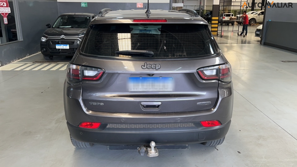 JEEP COMPASS 1.3 T270 TURBO FLEX LONGITUDE AT6