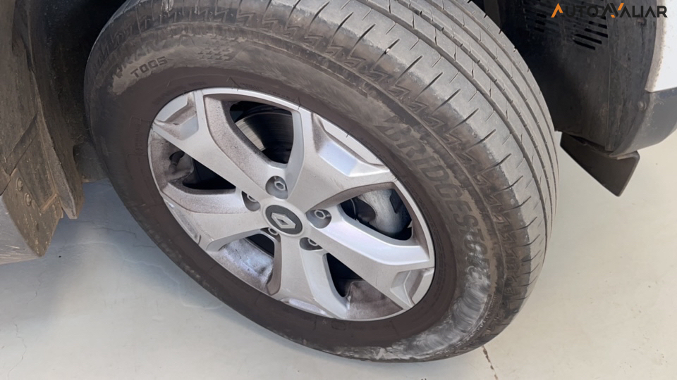 RENAULT DUSTER 1.6 16V SCE FLEX INTENSE PLUS MANUAL