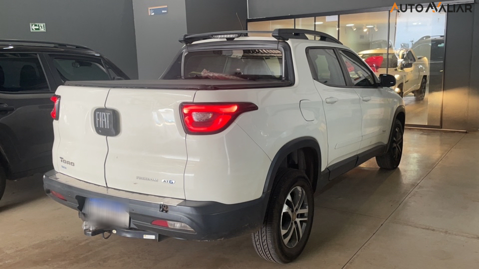 FIAT TORO 1.8 16V EVO FLEX FREEDOM AT6