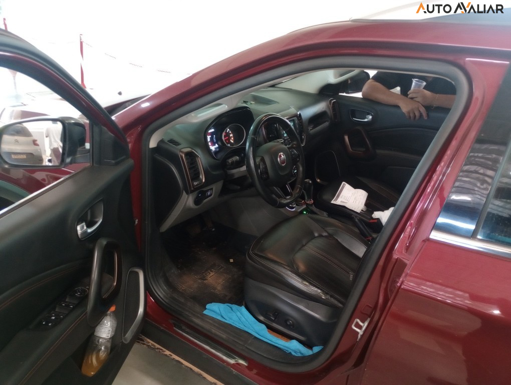 FIAT TORO 2.0 16V TURBO DIESEL VOLCANO 4WD AT9