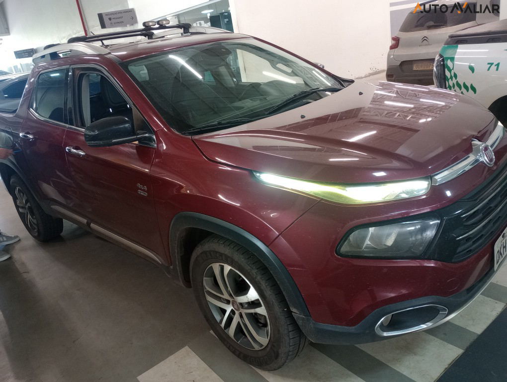 FIAT TORO 2.0 16V TURBO DIESEL VOLCANO 4WD AT9