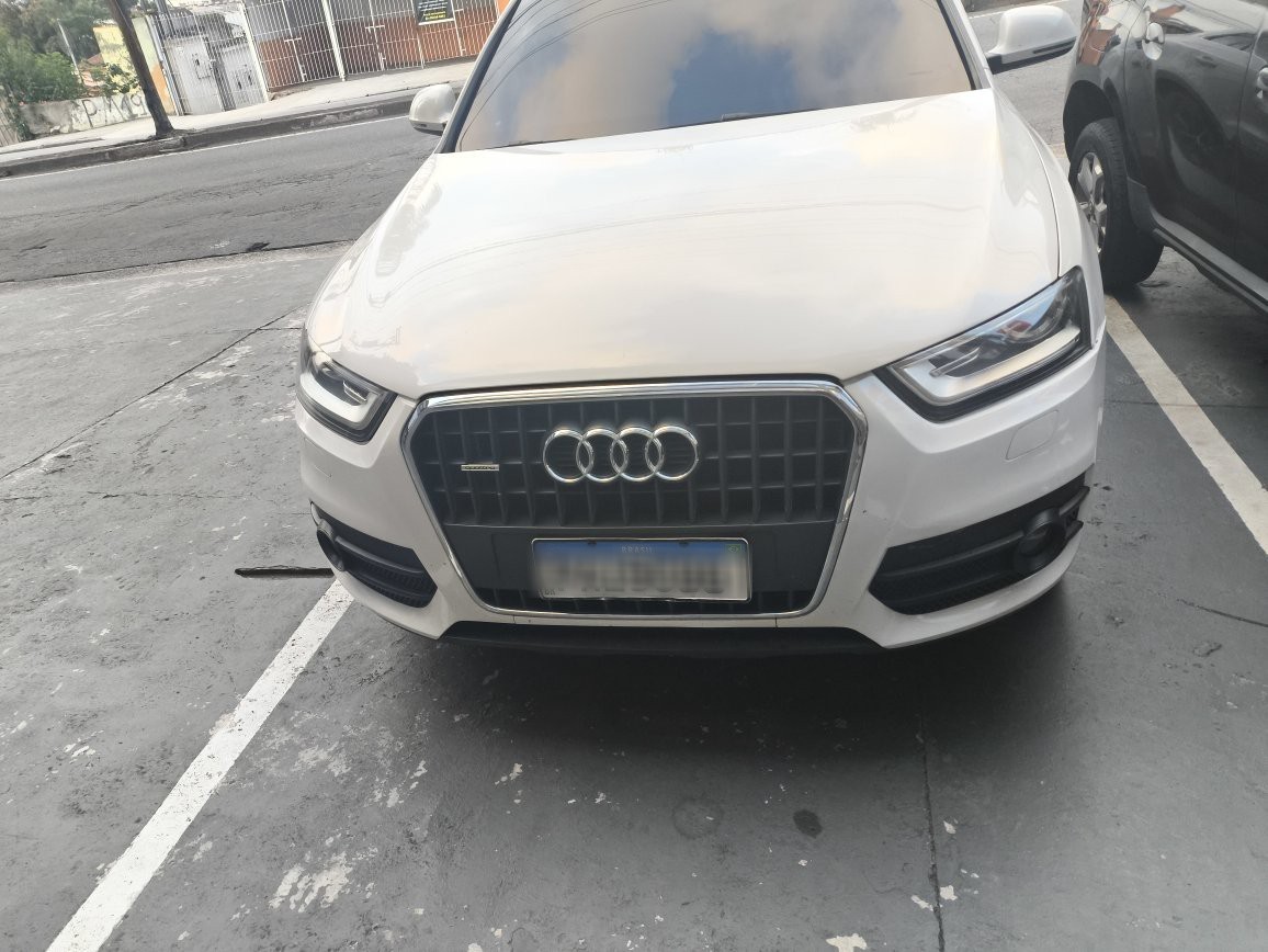 AUDI Q3 2.0 TFSI ATTRACTION QUATTRO 4P GASOLINA S TRONIC