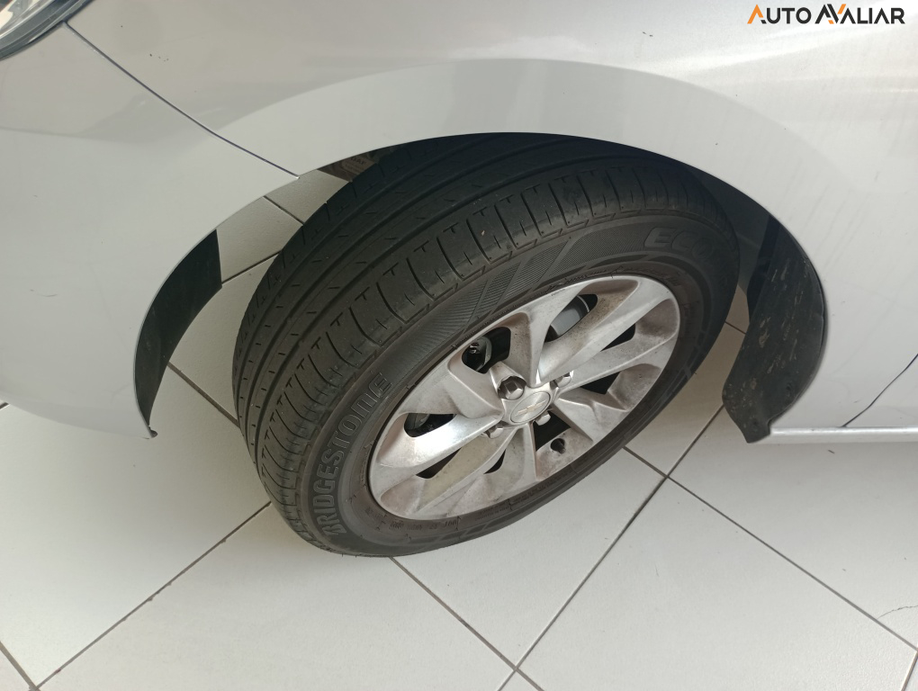 CHEVROLET ONIX 1.0 TURBO FLEX PLUS LT MANUAL