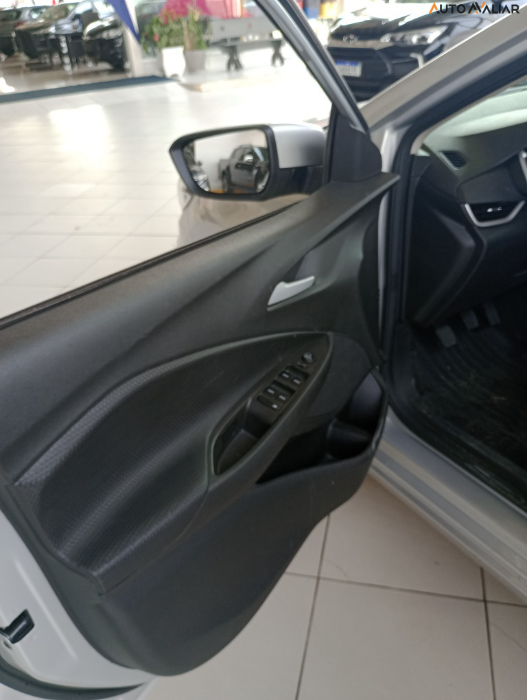 CHEVROLET ONIX 1.0 TURBO FLEX PLUS LT MANUAL