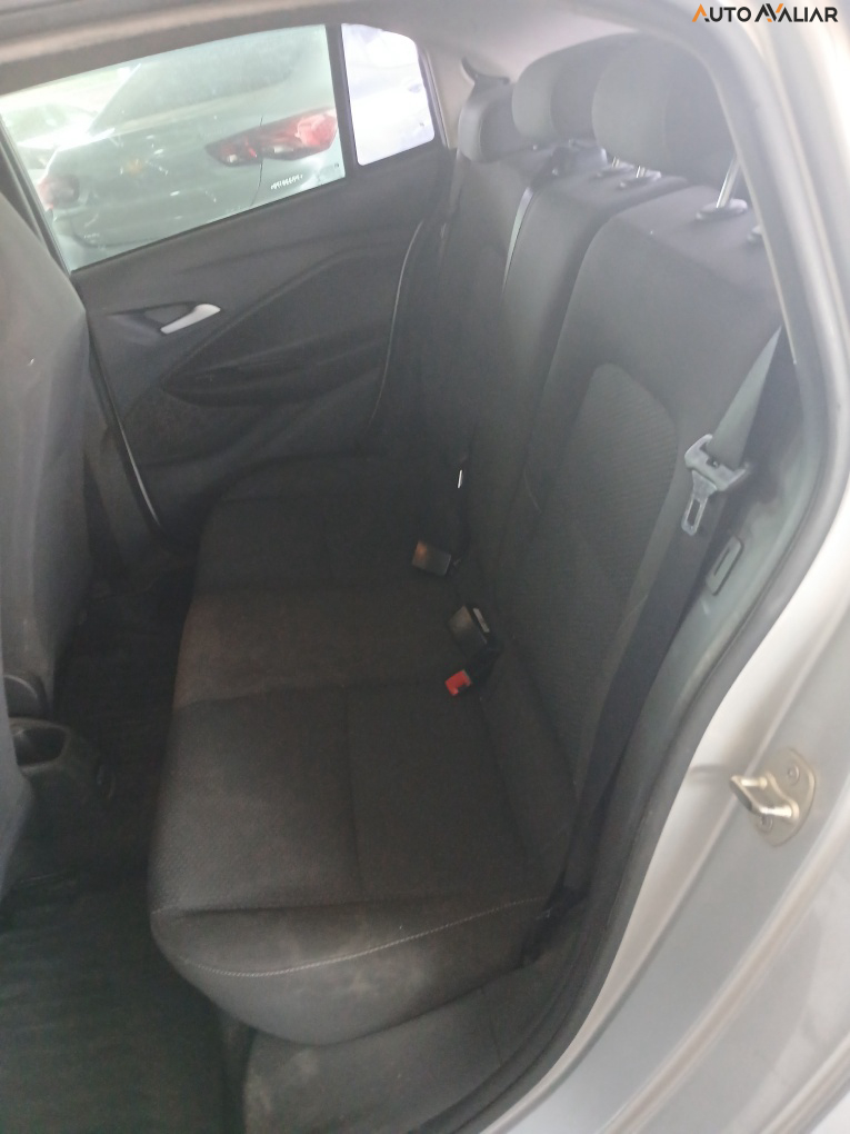 CHEVROLET ONIX 1.0 FLEX LT MANUAL