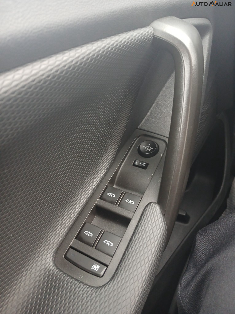 CHEVROLET TRACKER 1.0 TURBO FLEX AUTOMATICO