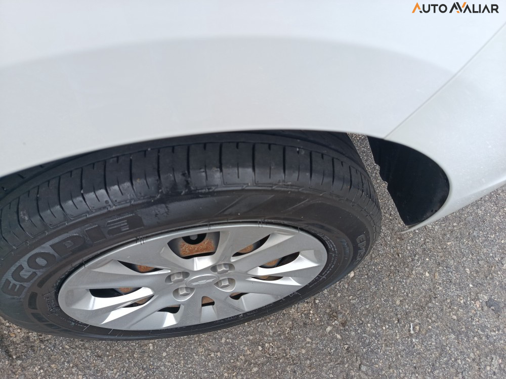 CHEVROLET ONIX 1.0 FLEX LT MANUAL