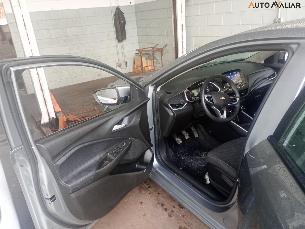 CHEVROLET ONIX 1.0 TURBO FLEX PLUS LT MANUAL