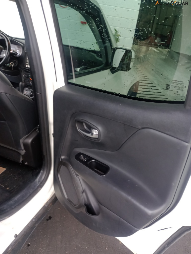 JEEP RENEGADE 2.0 16V TURBO DIESEL LONGITUDE 4P 4X4 AUTOMATICO