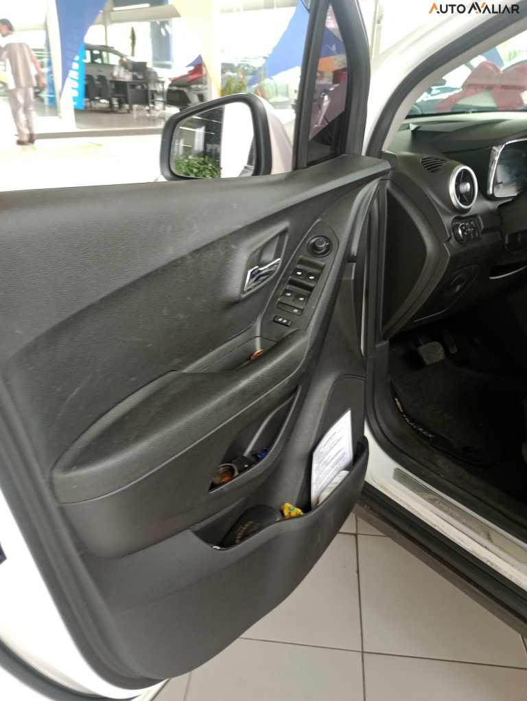 CHEVROLET TRACKER 1.8 MPFI LTZ 4X2 16V FLEX 4P AUTOMATICO