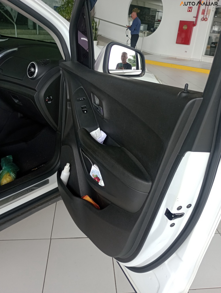 CHEVROLET TRACKER 1.8 MPFI LTZ 4X2 16V FLEX 4P AUTOMATICO