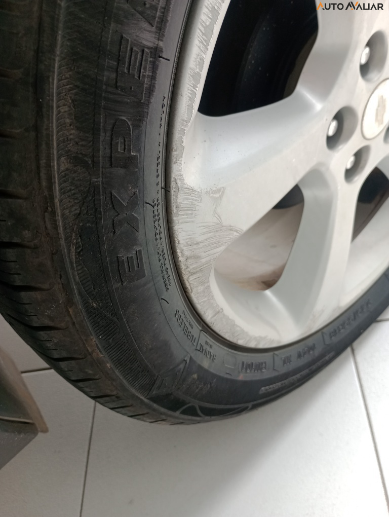 CHEVROLET TRACKER 1.8 MPFI LTZ 4X2 16V FLEX 4P AUTOMATICO