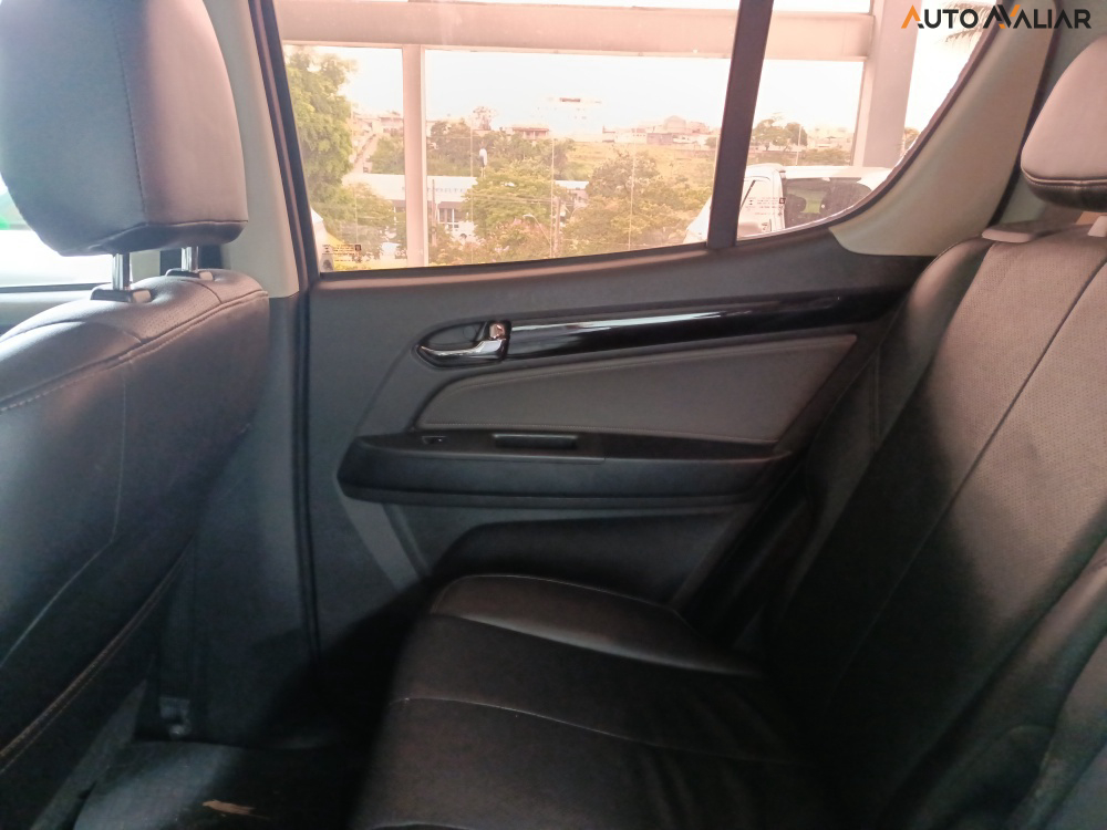 CHEVROLET TRAILBLAZER 2.8 LTZ 4X4 16V TURBO DIESEL 4P AUTOMATICO