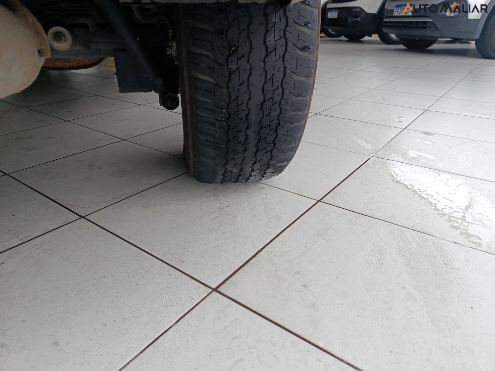 CHEVROLET TRAILBLAZER 2.8 LTZ 4X4 16V TURBO DIESEL 4P AUTOMATICO