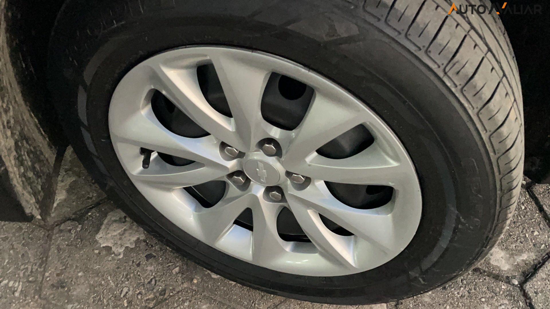 CHEVROLET TRACKER 1.0 TURBO FLEX AUTOMATICO