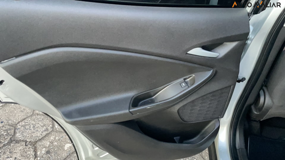 CHEVROLET TRACKER 1.0 TURBO FLEX AUTOMATICO