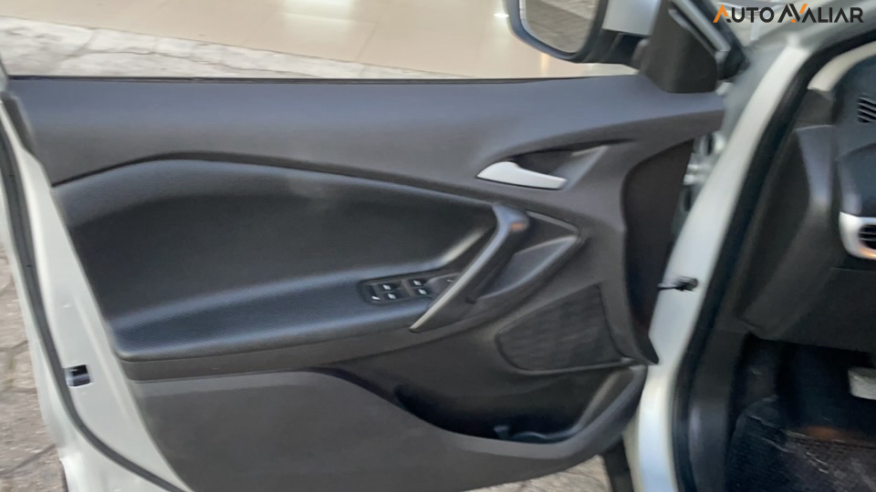 CHEVROLET TRACKER 1.0 TURBO FLEX AUTOMATICO