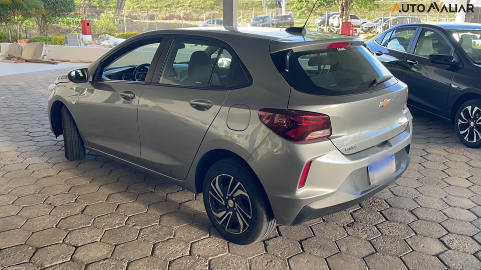 CHEVROLET ONIX 1.0 FLEX LT MANUAL