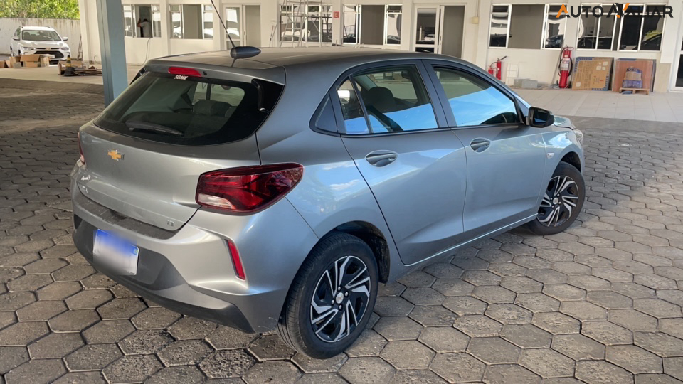 CHEVROLET ONIX 1.0 FLEX LT MANUAL