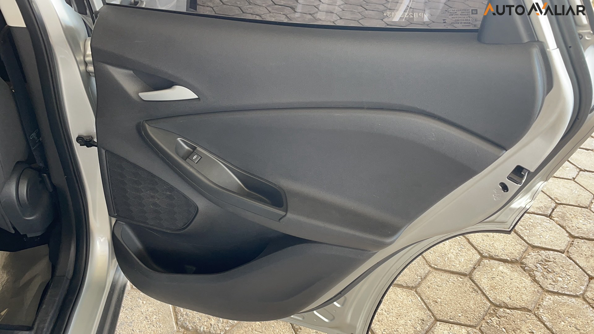 CHEVROLET TRACKER 1.0 TURBO FLEX LT AUTOMATICO