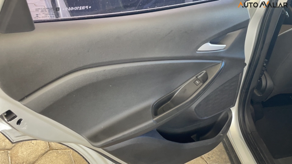 CHEVROLET TRACKER 1.0 TURBO FLEX AUTOMATICO