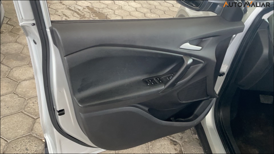 CHEVROLET TRACKER 1.0 TURBO FLEX AUTOMATICO