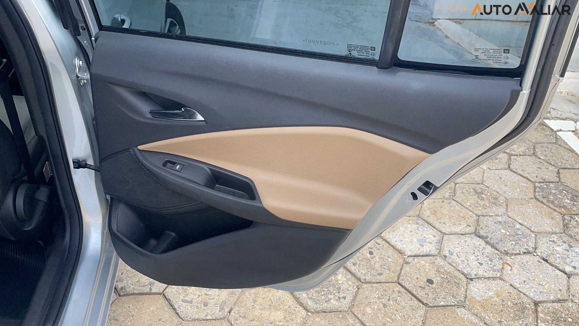 CHEVROLET ONIX 1.0 TURBO FLEX PLUS PREMIER AUTOMATICO