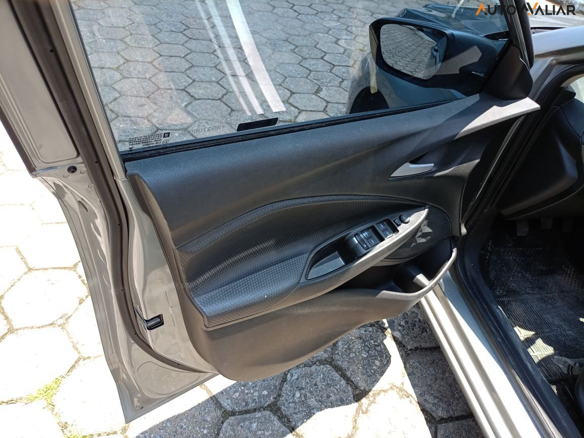 CHEVROLET ONIX 1.0 TURBO FLEX PLUS LT MANUAL