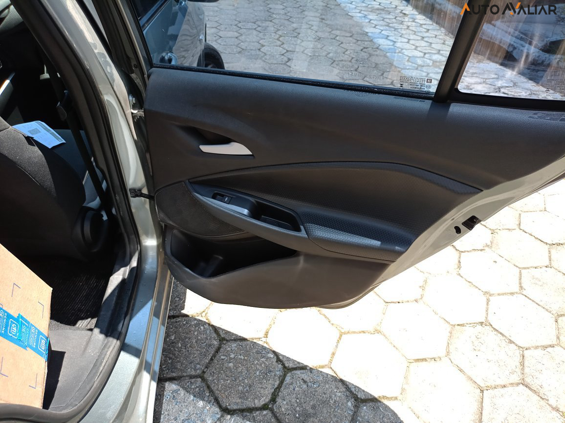 CHEVROLET ONIX 1.0 TURBO FLEX PLUS LT MANUAL