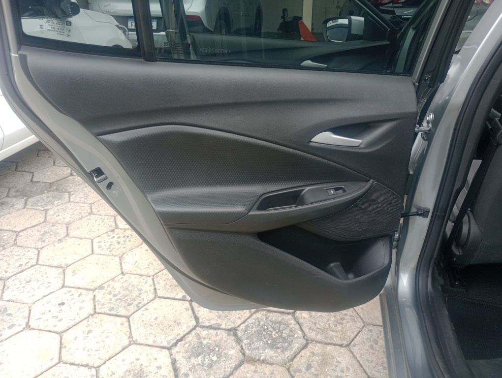 CHEVROLET ONIX 1.0 TURBO FLEX PLUS LT MANUAL