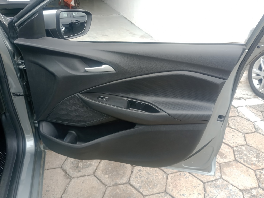 CHEVROLET ONIX 1.0 TURBO FLEX PLUS LT MANUAL