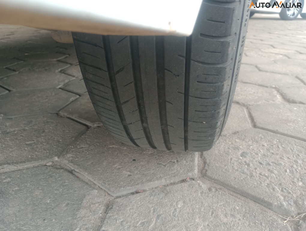 CHEVROLET ONIX 1.0 FLEX PLUS LT MANUAL