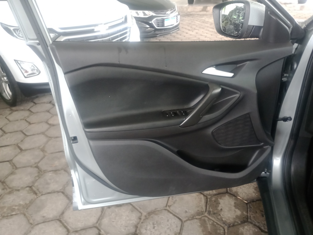 CHEVROLET TRACKER 1.0 TURBO FLEX AUTOMATICO