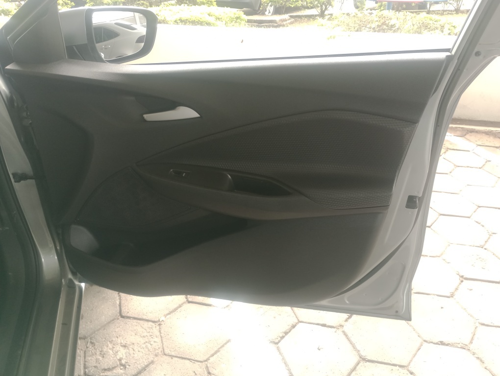 CHEVROLET ONIX 1.0 TURBO FLEX PLUS LT MANUAL