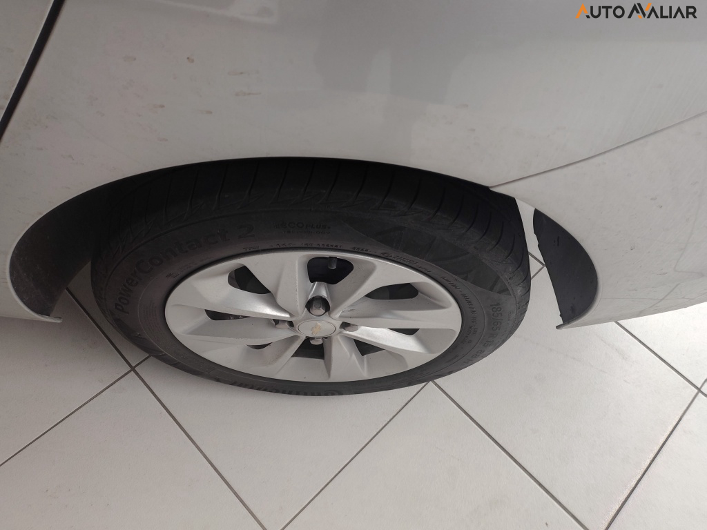 CHEVROLET ONIX 1.0 TURBO FLEX PLUS LT MANUAL