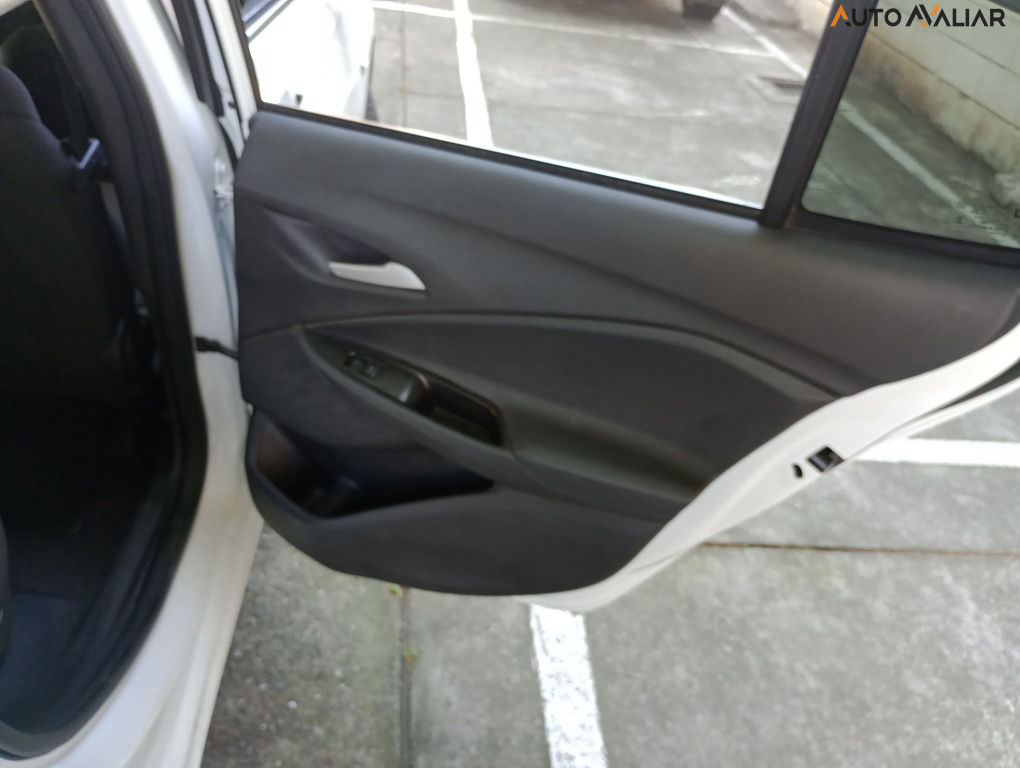 CHEVROLET ONIX 1.0 TURBO FLEX PLUS LT AUTOM&Aacute;TICO